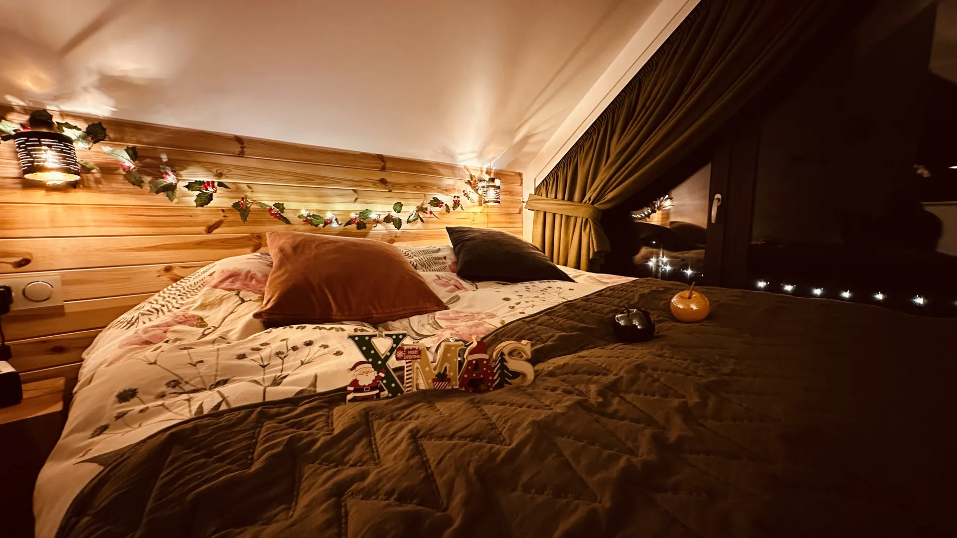 Cabin interior, photo 8